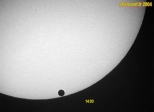 Transit de Vénus, 8 juin 2004.<br>14:03, le transit se termine dans 20 minutes.