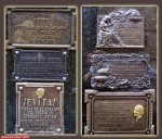 [no_rights] Buenos Aires, Argentine.<br>Cimetière de la Recoleta.<br>Plaques situées autour du caveau de la famille Duarte, où repose Eva Peron.