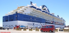 <i>Celebrity Infinity</i> dans le port de Montevideo (Uruguay).