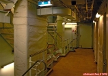 <i>Celebrity Infinity</i>.<br>Escalier de service. L'envers du décor n'est pas très folichon...