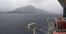 Canal Esteban, fjords chiliens.<br>Navigation près de l'Isla Hannover.