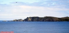 Le Cap Horn.<br>Il n'est pas possible de trouver des mots pour exprimer ce que l'on ressent. Cela fait des mois que l'on attend cet instant, que l'on s'y prépare. En fait, on n'est pas prêt, on se prend une gifle colossale en pleine figure, et on n'a rien vu venir...
