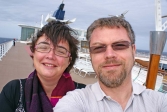 Pont du <i>Celebrity Infinity</i>, au large du Rio de La Plata.<br>Du vent dans les cheveux !