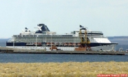<i>Celebrity Infinity</i>, à quai à Puerto Madryn.
