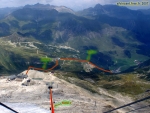 Hintertux.<br>Les 3 sections du Gletscherbus, vues depuis une cabine de la section 3.
