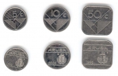 Ile d'Aruba.<br>La monnaie de l'île est le Florin arubais.<br>La pièce de 50 cents a une forme assez originale...