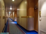 <i>Grand Princess</i>.<br>Couloir tribord des cabines du pont 10 (Caribe).