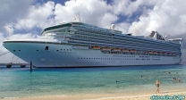 Le Grand Princess à Grand Turk.