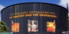 Saint Vincent et les Grenadines.<br>Là aussi, le rhum coule à flots. Et en plus, il porte notre nom !<br><br><font size=-1><u>Note du Webmaster</u>. L'abus d'alcool est dangereux pour la santé. A consommer avec modération.<br>L'abus d'humour est bon pour la santé. A consommer sans retenue !</font>