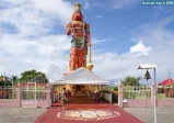 Carapichaima, île de Trinidad.<br>Statue géante du dieu Hanuman.