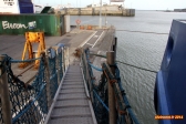 [no_rights] Cargo porte conteneur <i>Samskip Express</i>, port de Dublin.<br>Le mal de terre nous empêche de marcher droit...