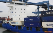 [no_rights] <i>Samskip Express</i> au quai <i>Beatrix Haven</i>, port de Rotterdam.<br>Nous devrions être logés juste sous la passerelle de commandement.