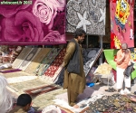 [no_rights] Emirat de Fujairah. Friday Market de Masafi.<br>Bob l'éponge en tapis oriental, c'est la classe !<br>Le marchand        de tapis a carrément refusé de nous laisser quitter sa boutique, les mains vides. Il  fallu hausser le ton: non mais !