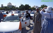 Mascate, sultanat d'Oman.<br>Allez savoir comment, les chauffeurs de taxi nous ont tout de suite repérés.<br>Ils sont vraiment forts, très forts...