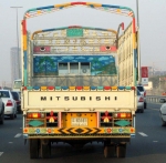 Camion de transport pakistanais, à Dubai.