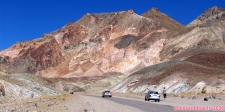 Death Valley. <i>The Artist's Drive & Artist's Palette</i>.<br>Les couleurs n'ont pas été retravaillées: c'est réellement comme ça en vrai !