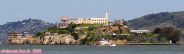 Vue de l'ile d'Alcatraz depuis le Fisherman's Wharf.