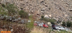 [no_rights] <i>Aerial Tramway</i>, Palm Springs, Californie.<br>La route et les parkings de la station inférieure du téléphérique présentent une pente très importante.<br>Ce cliché a été pris à l'horizontale !
