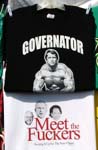 Quelques Tee-shirts qui décoiffent, vus sur le front de mer de Venice Beach.