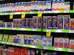 Pharmacie aux Etats-Unis.<p align=left>Ce rayon à toux s'adresse à tous les petits. Anti-tussifs, décongestionnants, anti-fièvre, anti-maux de gorge.