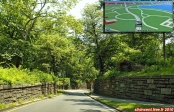 New York City.<br>Traversée de Central Park par la 97ème Rue.<br>Plus au nord, on aurait débouché sur Harlem...