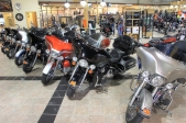 [no_rights] Concession Harley Davidson <i>Beartooth</i>, Billings, Montana.<br>Du beau, du gros, du lourd, du Ricain !