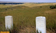 [no_rights] Site de la bataille de Little Bighorn, Montana, Etats-Unis.<br>Stèles marquant les emplacements où sont tombés des soldats du 7ème de Cavalerie.