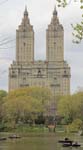 [no_rights] New York City, West Central Park.<br>Cet immeuble est mis en vedette dans un film de 1984, SOS fantômes (Ghostbusters), avec Sigourney Weaver et Bill Murray.<br>Il est le théatre du combat final.