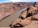 On a aussi droit à un magnifique panorama sur le majestueux fleuve Colorado.
