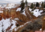 Bryce Canyon, Utah.<br>Il est possible de descendre dans le canyon.<br>Bonne condition physique, et bon équipement sont recommandés.
