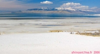 Grand Lac Salé.<br>La plage de sable blanc de Bridger Bay, sur Antelope Island.