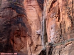 Parc national de Zion.<br>Cascade du <i>Temple de Sinawava</i>.