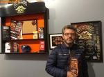 [no_rights] Concession <i>Troms Motors</i>, Troms, Norvège.<br>Pose devant le coin du Chapter Harley local, l'<i>Arctic Chapter Norway World Northernmost</i>.